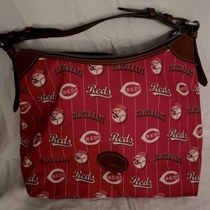 Dooney & Bourke Cincinnati Reds